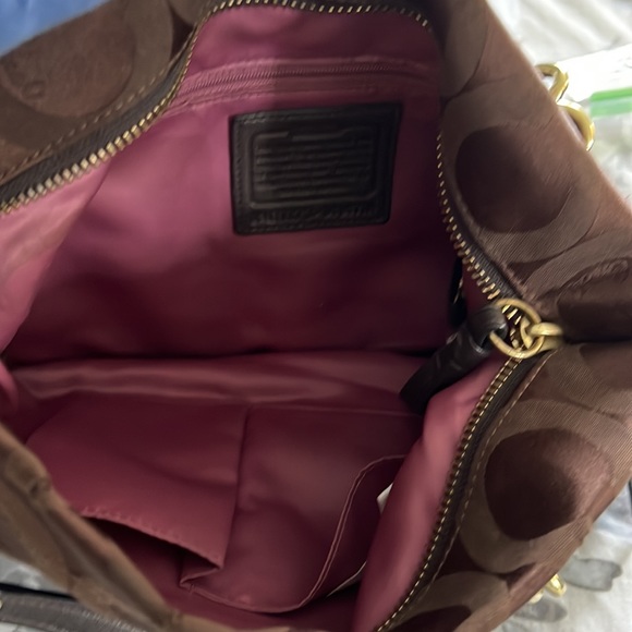 Coach purse - Picture 2 of 2